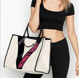 Victoria secret tote bag